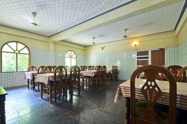 Lake Palace Family Resort